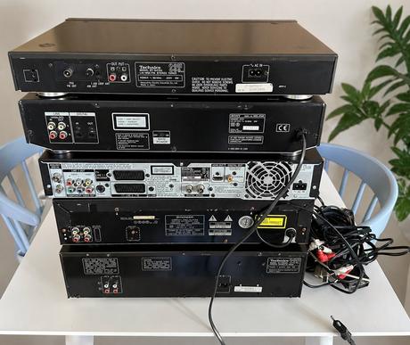Hi-fi zostava z 90.rokov technics sony a pioneer, sony