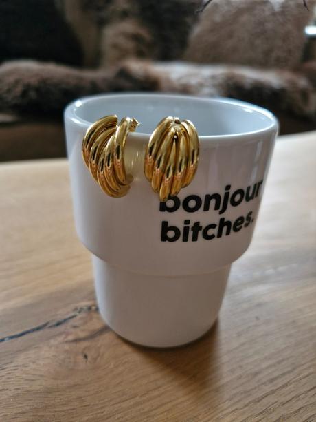 Dámske výrazné náušnice,