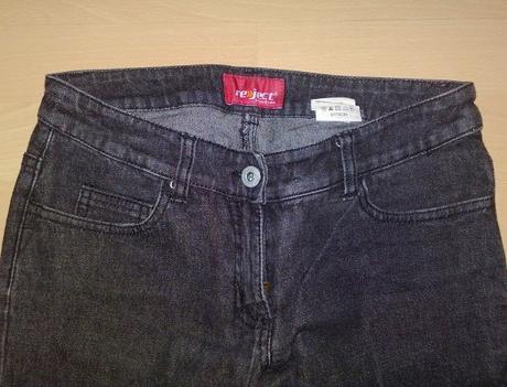 Znackove cierne trendy rifle s riasenim, 34