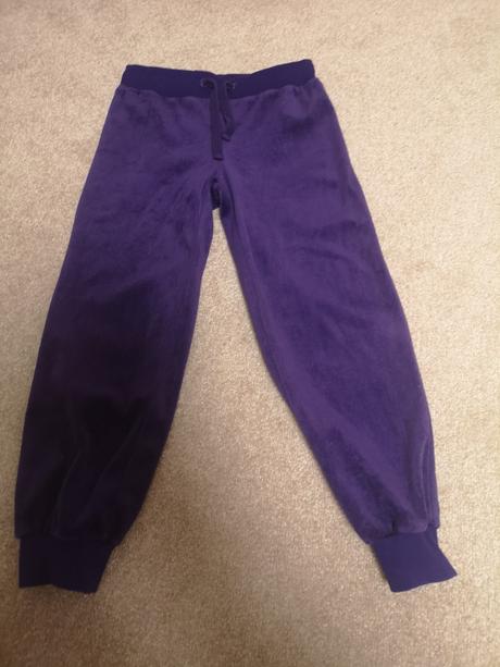 Zamatové tepláky, lindex,116