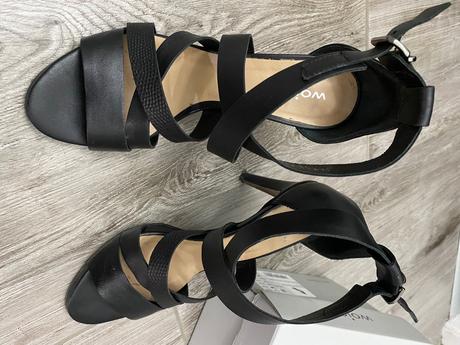 Wojas kožené sandale, 38