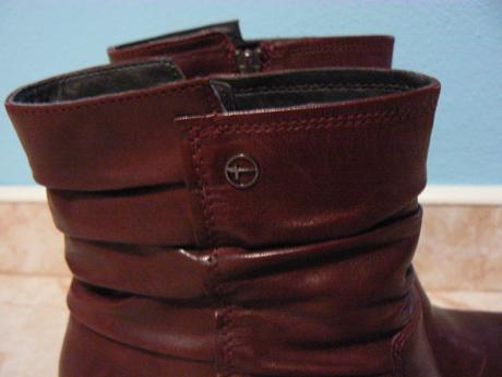 Dámske kožené čižmy zn. tamaris, veľ. 41, tamaris,41