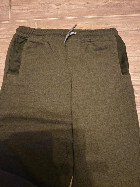 Tepláky č.158-164, 158