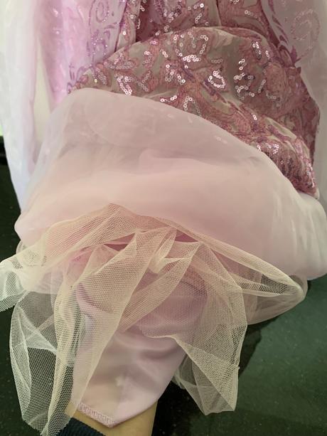 Rapunzel deluxe disney kostým s črievicami a korun, 