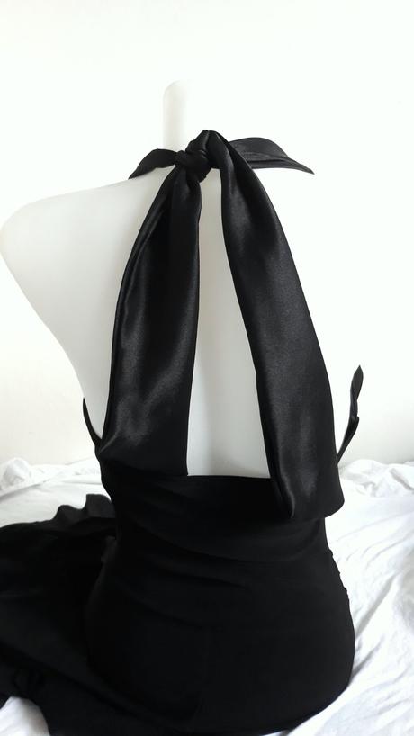 Čierne slávnostné šaty, s