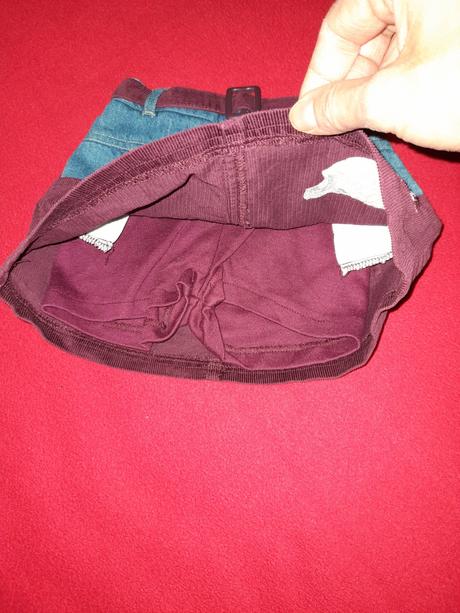 Suknička s kraťasmi, 98