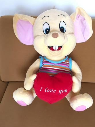 Plyšový myšiačik,