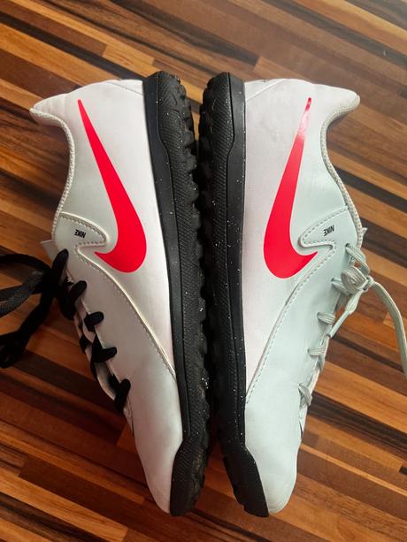 Turfy nike, nike,38