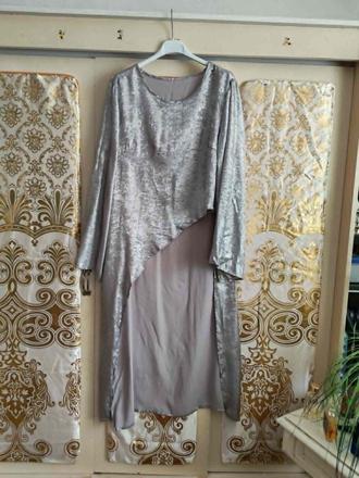 Strieborná tunika, xl
