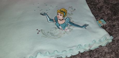 Tielko č.116, disney,116