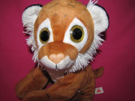 Veľký tigrík s trblietavými očami, 