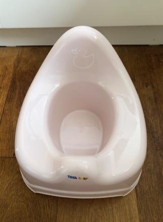 Darujem bledoružový nočník tega baby, 