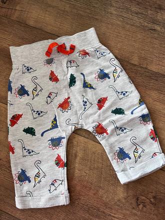 Tepláky, primark,68