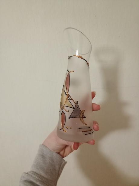 Sklené farebné vázy, 