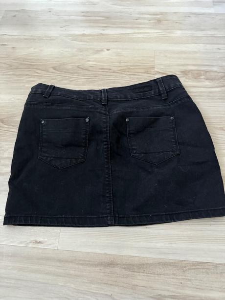 Dámska mini sukňa, l