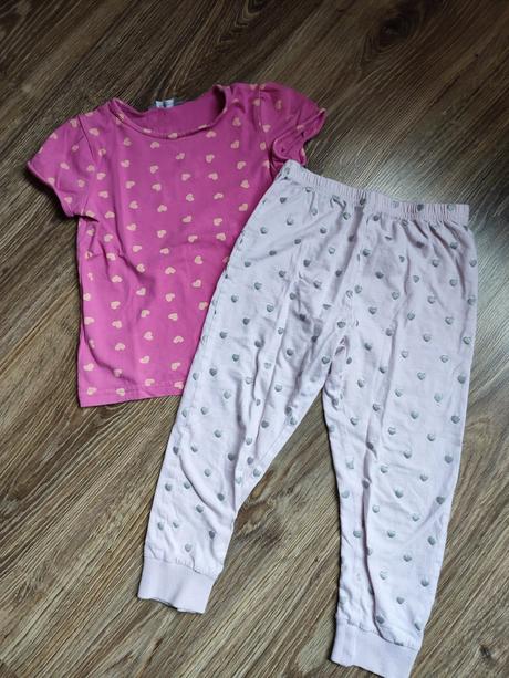 Srdiečkove pyžamo, lindex,104