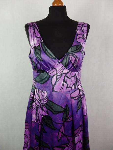 Kvalitné saténové šaty, orsay,38