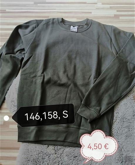 Mikiny, 146