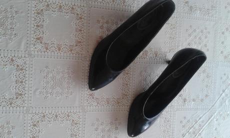 Damske lodičky nove vel.5 1/2  (39), 39