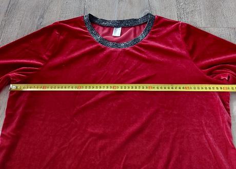 Zamatový slávnostný top, 48