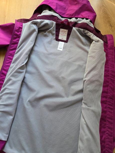 Ľahučká softshellová bunda, quechua,152