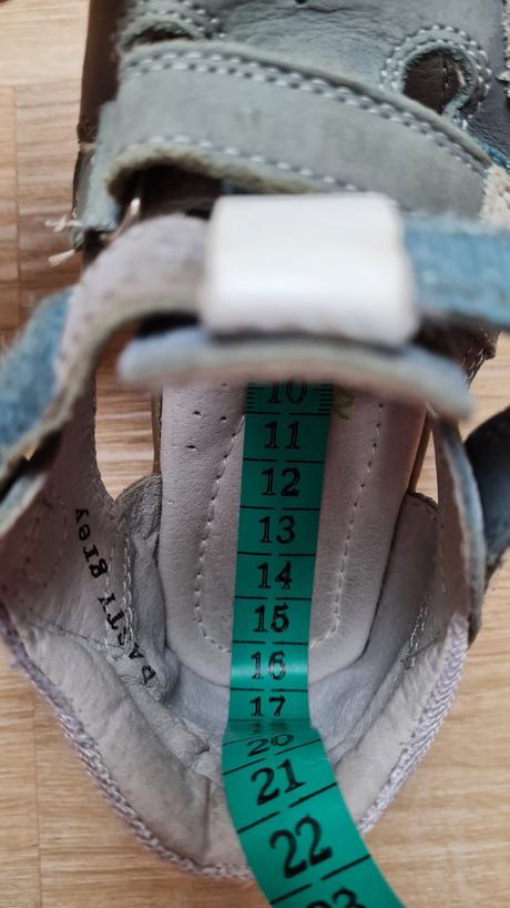 Sandálky, protetika,25