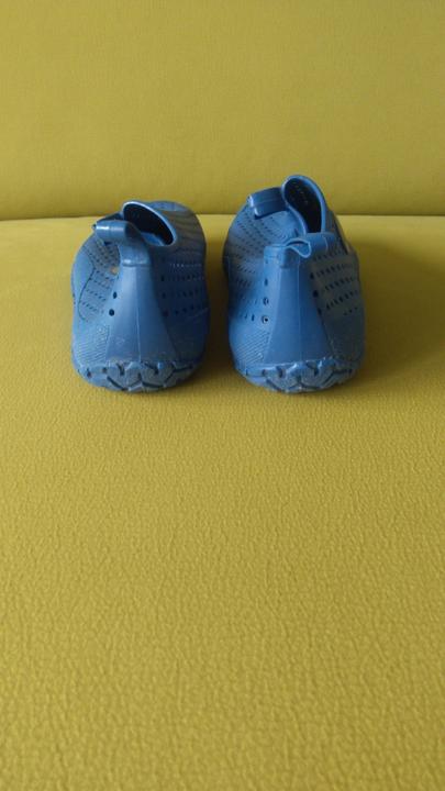 Topánky do vody, 37