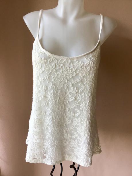 Krajkovy top /1a, 40