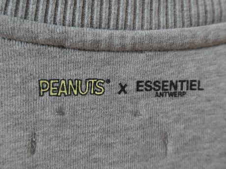 Essentiel antwerp&penuts jedinecna original m/l, m