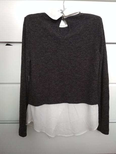 Šedý sveter s biely golierom, atmosphere,s