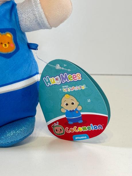 Cocomelon jj plyšová hračka hugmees squishmallows, 