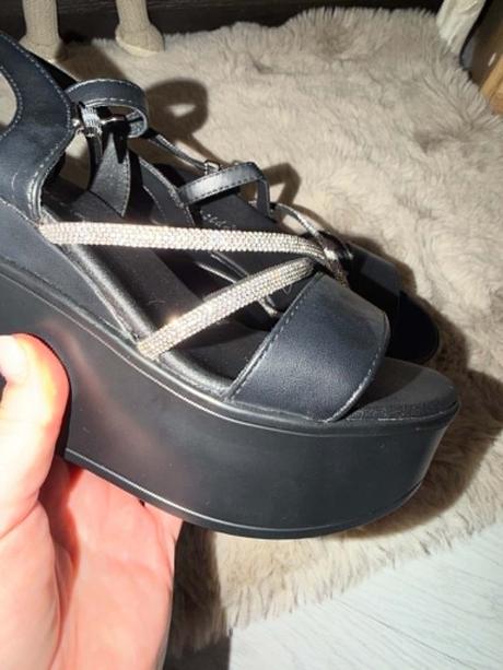 Stylove damske nove sandalky na platforme, 38