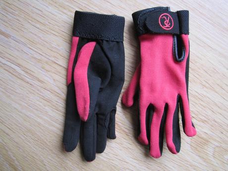 Športové rukavice--122/128, 128