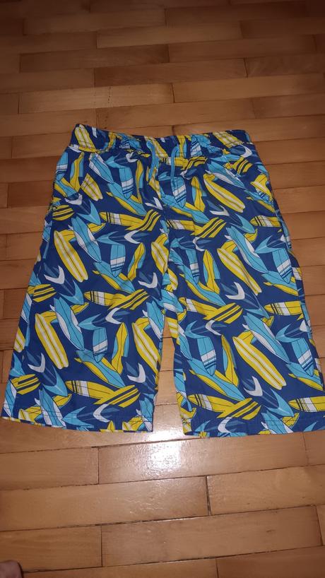 Šortky kik, kik,152