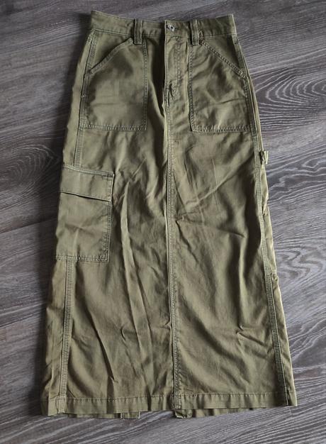Cargo sukňa, bershka,34
