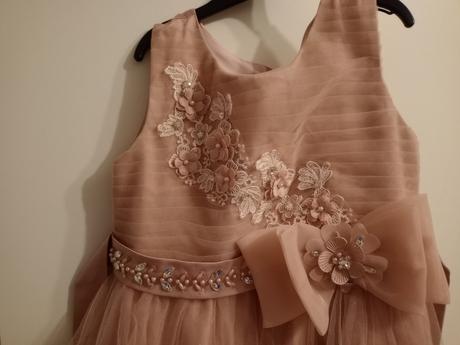 Slávnostné šaty, 164