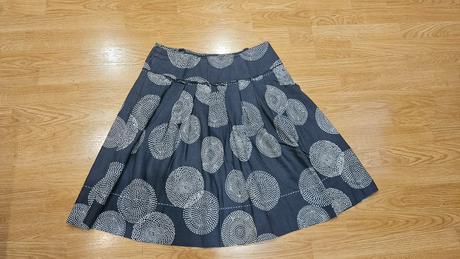Modrá sukňa v. 42, marks & spencer,42