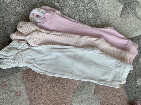 Dievcensky balik oblecenia 74-80, 68–80