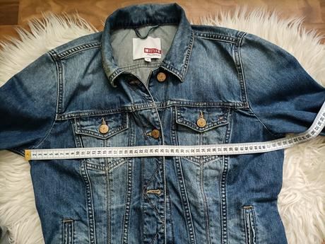 Krásna nadčasová riflova bunda, mustang,m