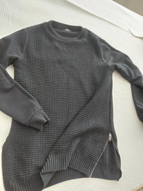 Sveter, bershka,s