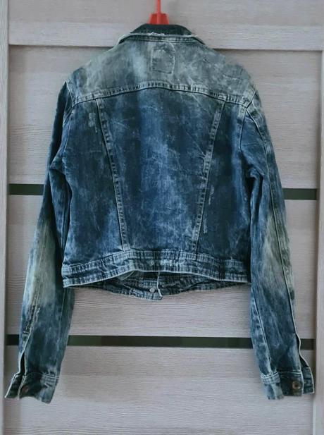 Štýlová riflovka, bershka,m