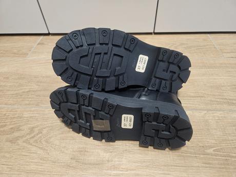 Prechodné topánky baťa, baťa,37
