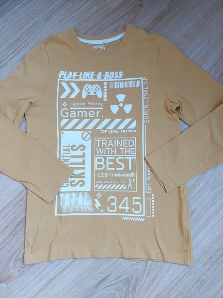 Nové tričko v.140 f&f, f&f,140