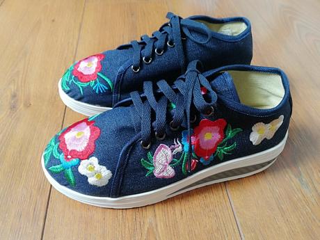 Sneakery, tenisky, 40