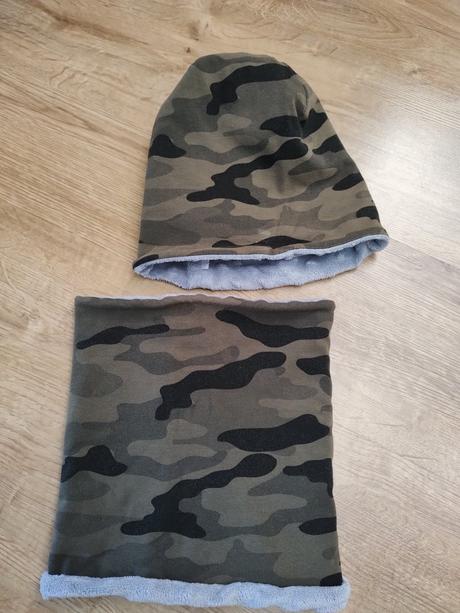 Set čiapky a nákrčníka, 