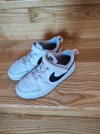Tenisky, nike,32