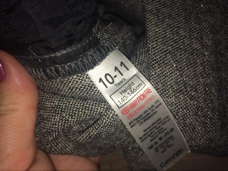 2x hrubšie kraťase, veľ. 146, spolu 10 eur, gap,146