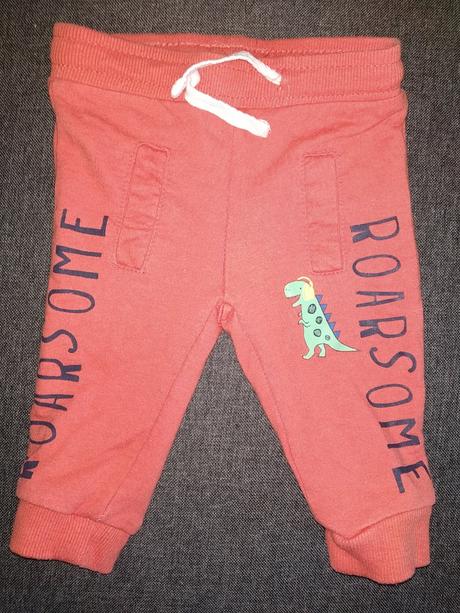 Mikinka a tepláčiky, pepco,68