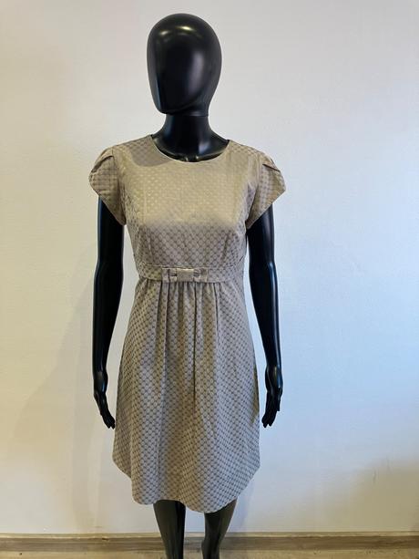 Dánske elegantné šaty (m), m