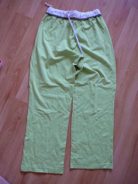 Trojštvrtove teplaky, 36